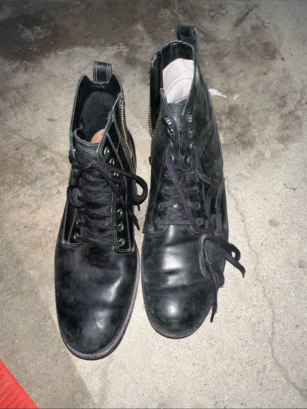 Men's Black Timberland Lace-Up Leather Boots